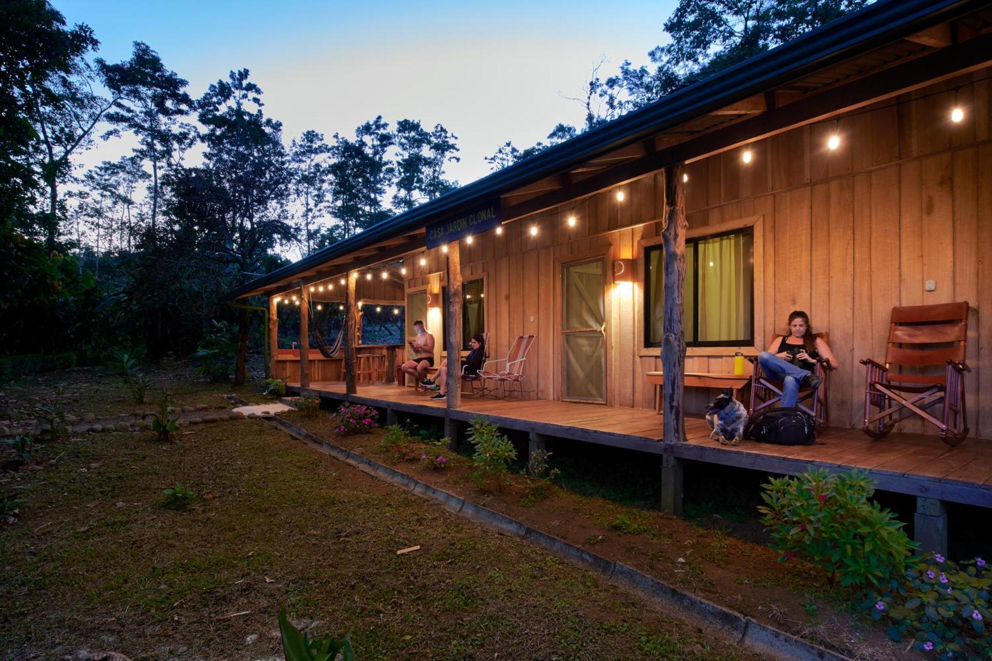 Finca Amistad Cacao Lodge Bijagua Luaran gambar